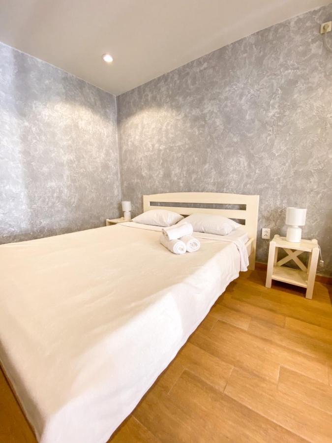 Золотий Лев Hotel Затока Екстериор снимка