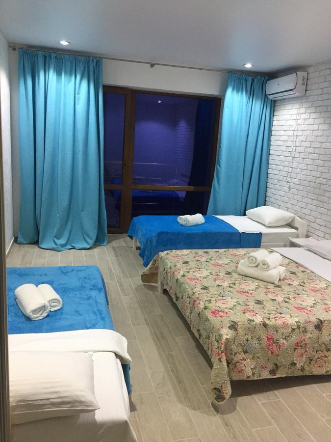 Золотий Лев Hotel Затока Екстериор снимка