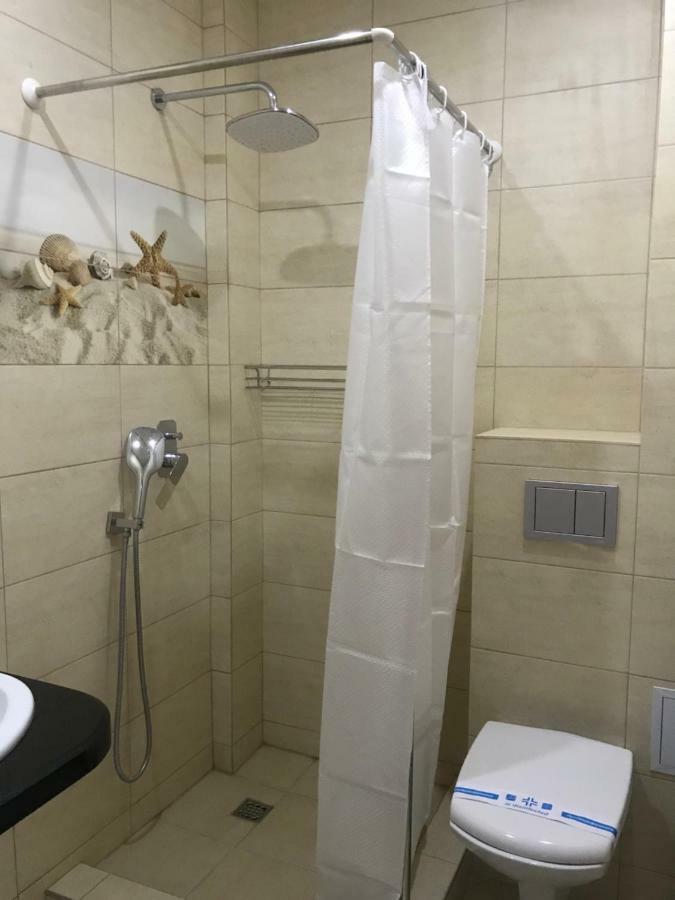 Золотий Лев Hotel Затока Екстериор снимка