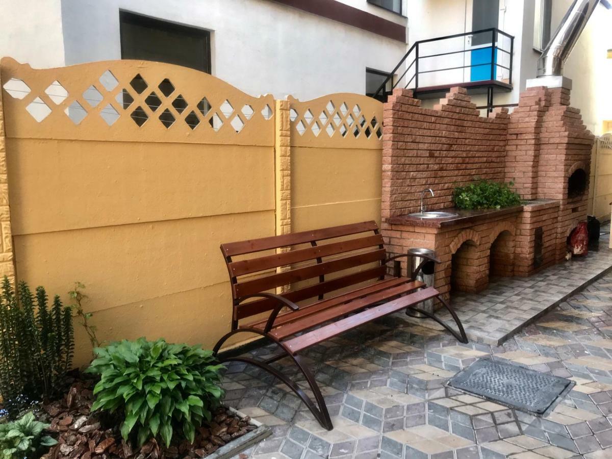 Золотий Лев Hotel Затока Екстериор снимка